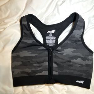 Avia Zip up front sports bra Large